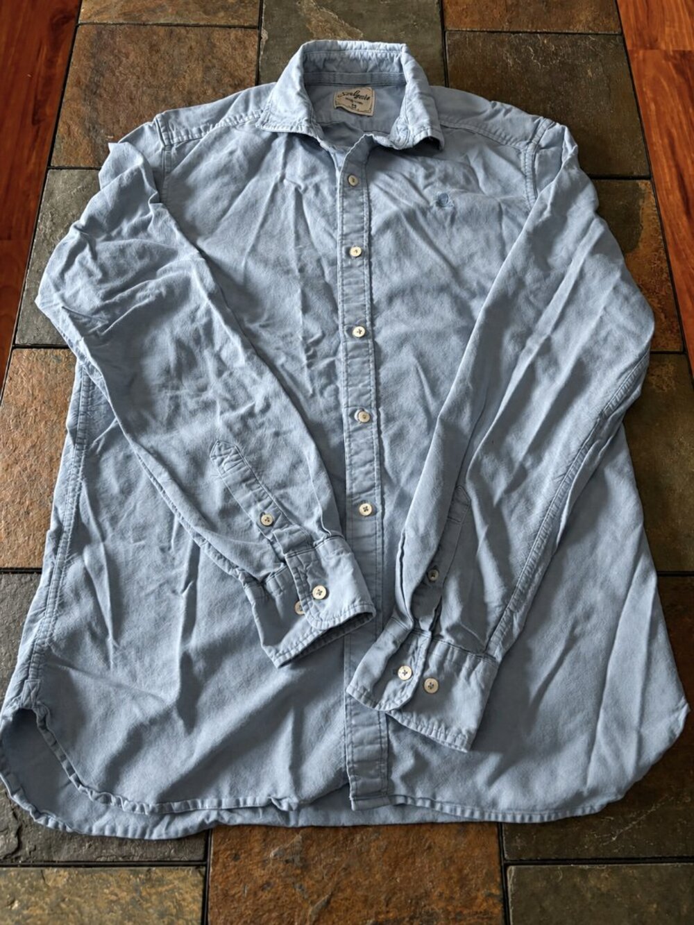 Scalpers button up shirt light slate blue skull crossbones logo men's 38 small